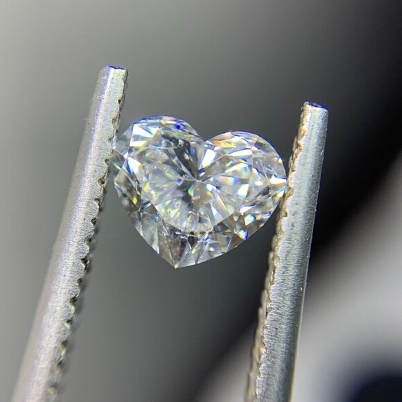 Sweet Pure CZ Cubic Twisted Lovely Diamonds Heart Rings for Women, MARR9071 - Picture 3 of 3